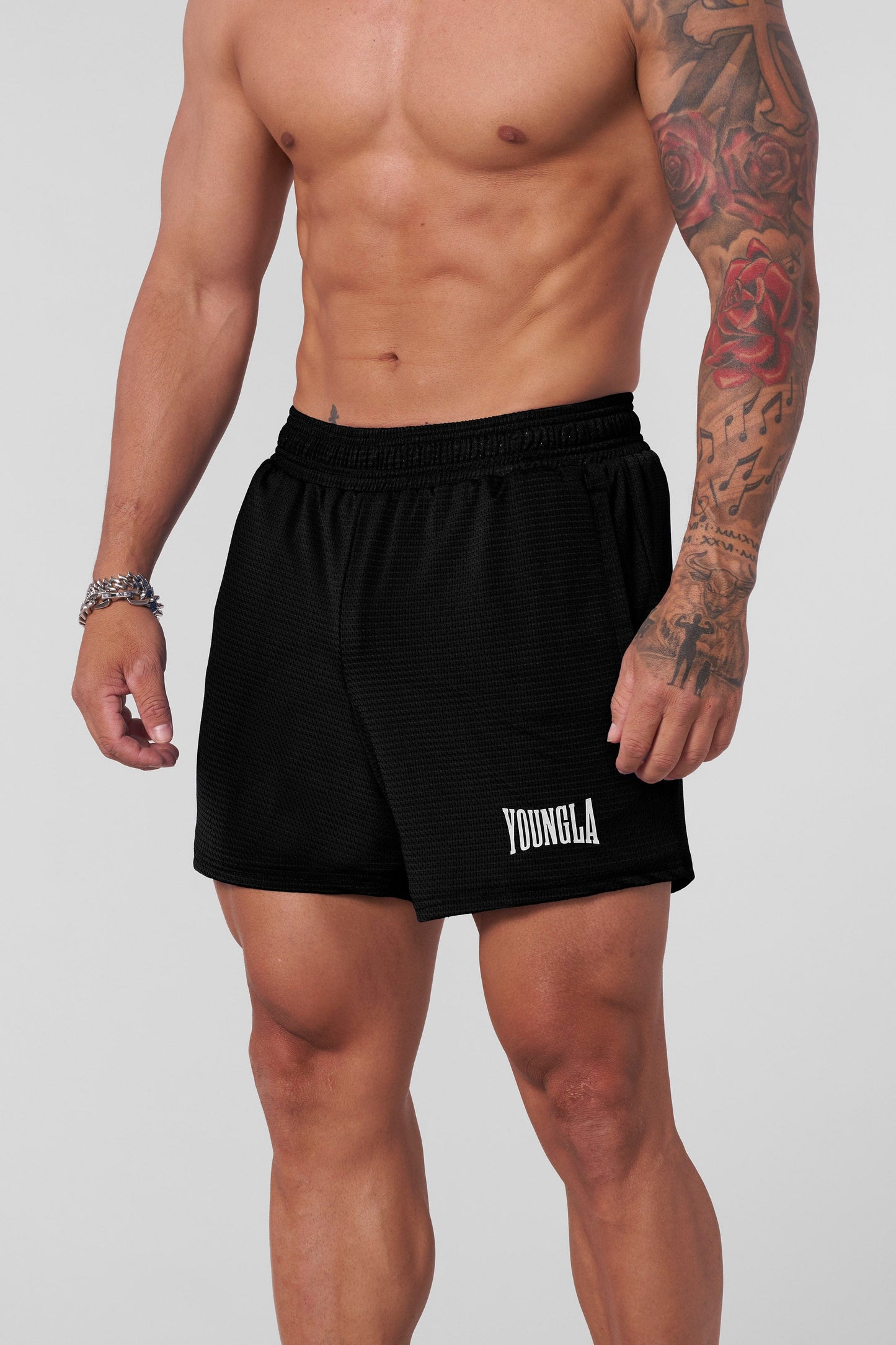 1026 - AeroMesh Shorts